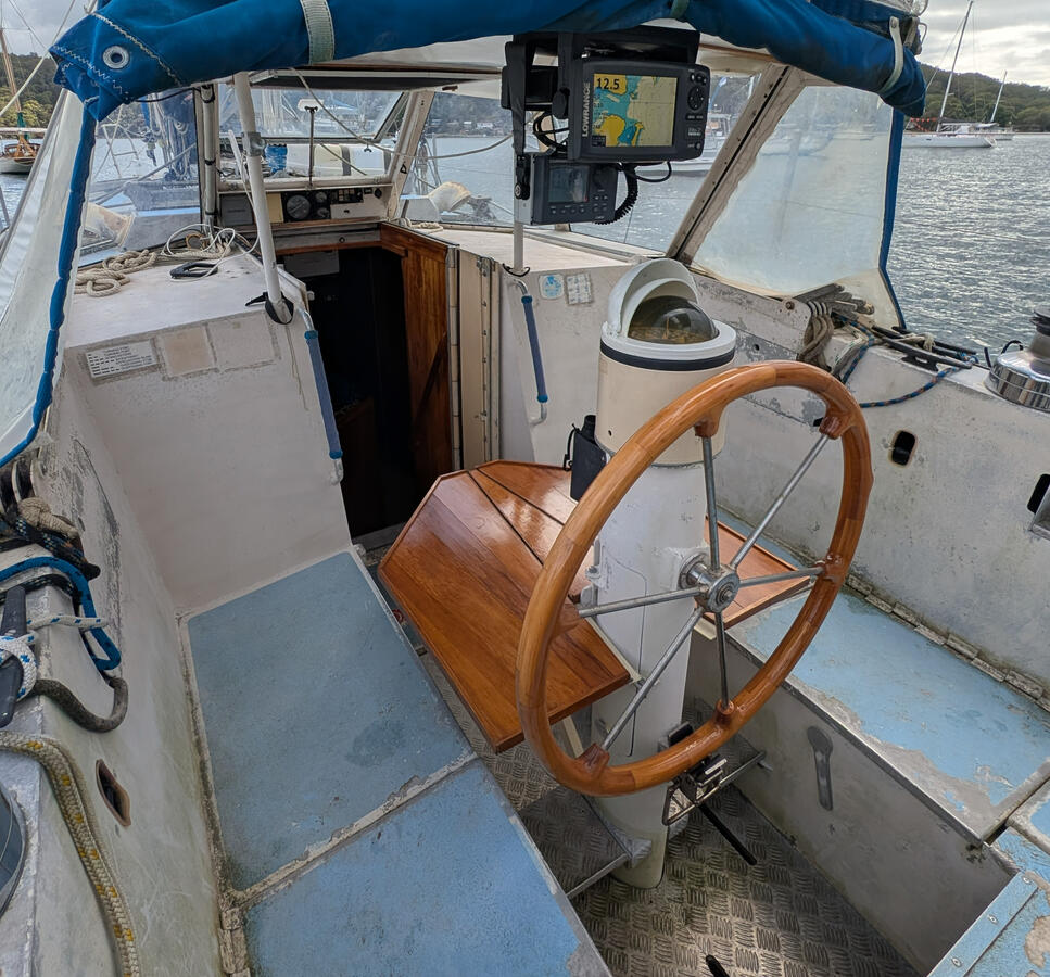 Cockpit table w instruments facing aft